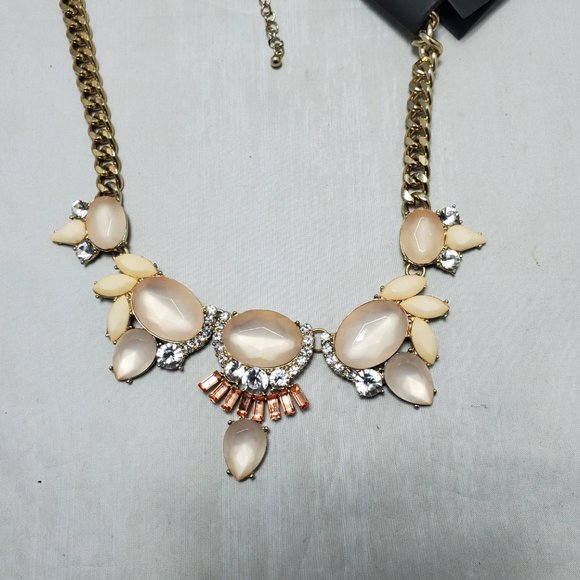 Me Too peach tone w/ rhinestones sparkle statement necklace w/ gold link chain - Picture 4 of 6